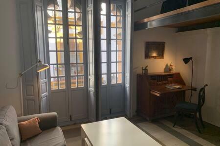 Appartement With Access To Rooftop Terrace