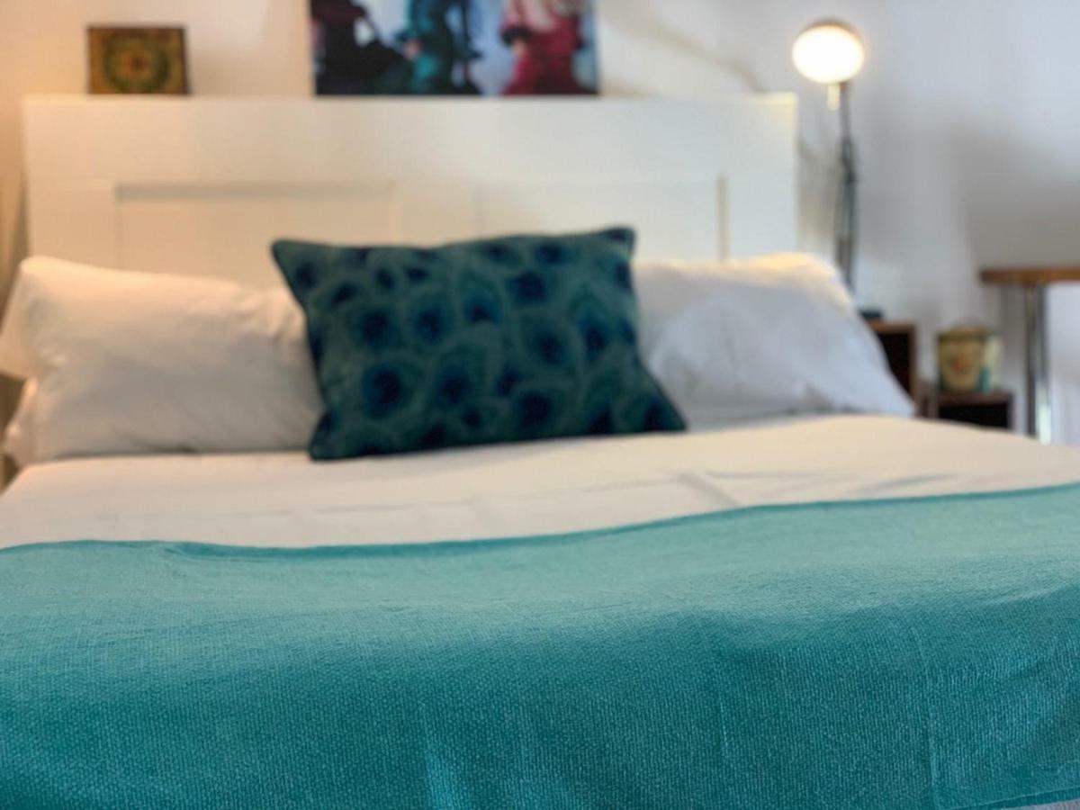 Appartement With Access To Rooftop Terrace Séville