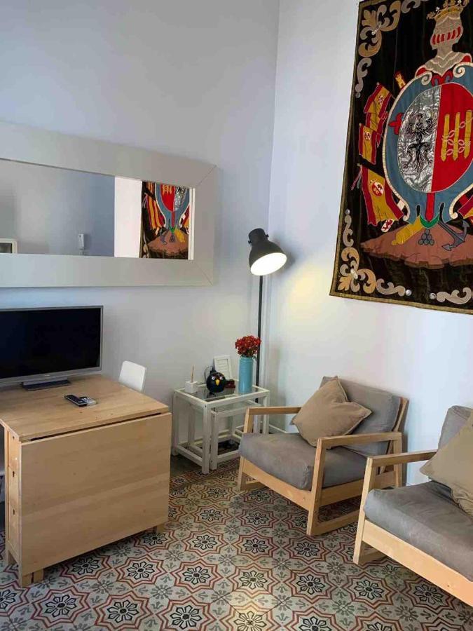 Appartement With Access To Rooftop Terrace *